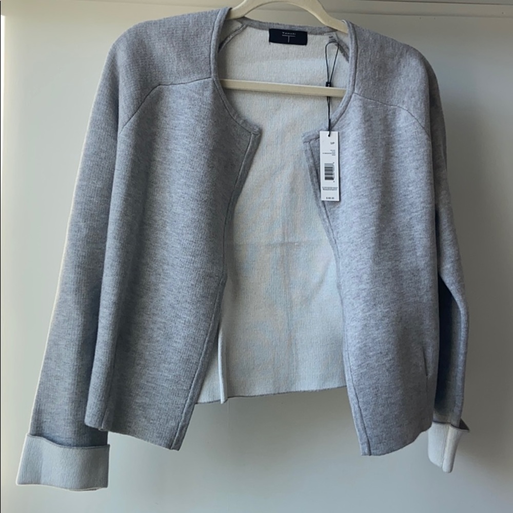 Tahari Gray Knitted Crew Neck Cardigan